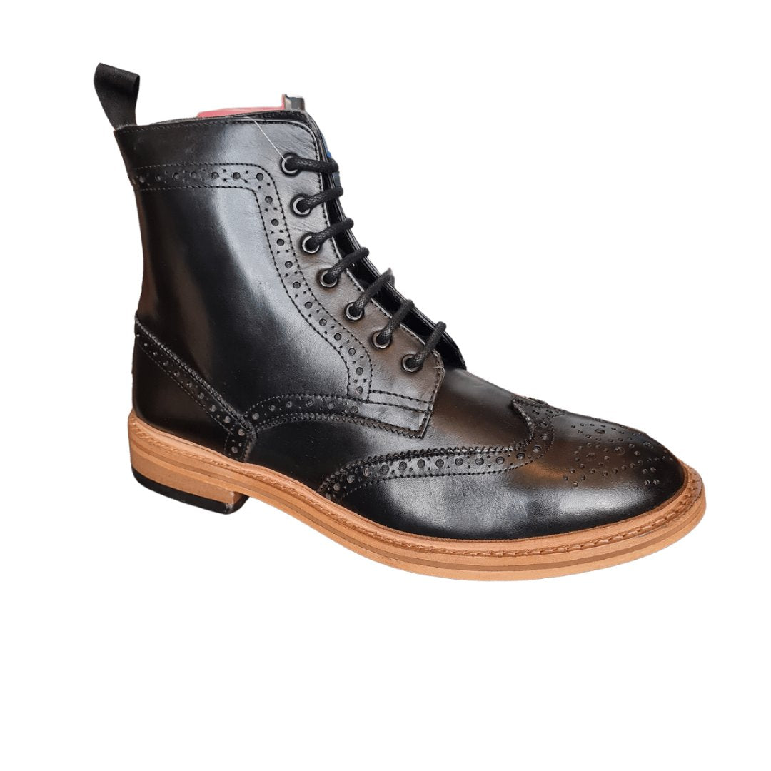 Kensingtons 7 eyelet brogue boots (Black)