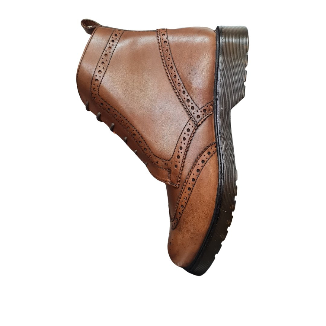 Grafters brogue boots (Tan)